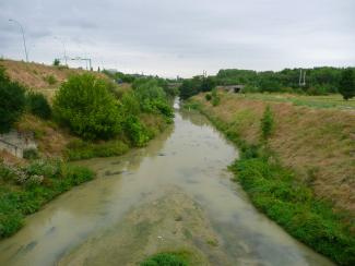 Photo de l'Hers avant travaux en 2008 au Palays à Toulouse